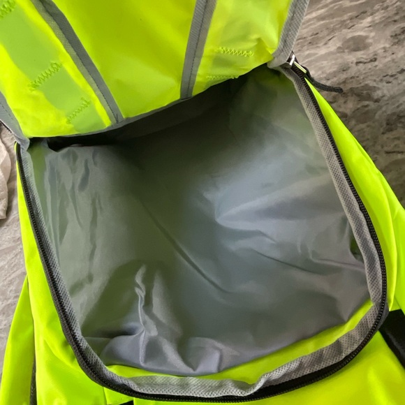 Fuel Escape hi-visibility backpack - Picture 8 of 8